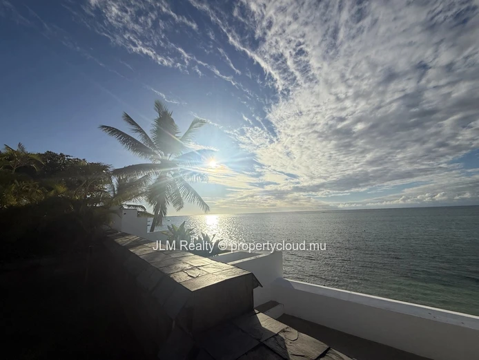À louer : Villa pieds dans l’eau à Pointe aux Canonniers, Île Maurice