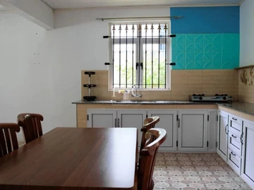 4 Bedroom Villa