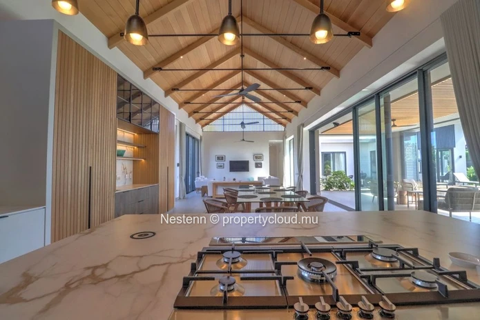 Villa de luxe neuve à louer aux Allées du Golf | 4 chambres | Piscine privée