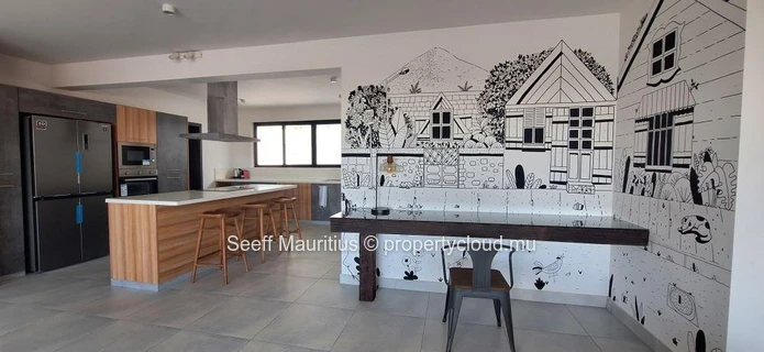Appartement moderne avec terrasse et vues 