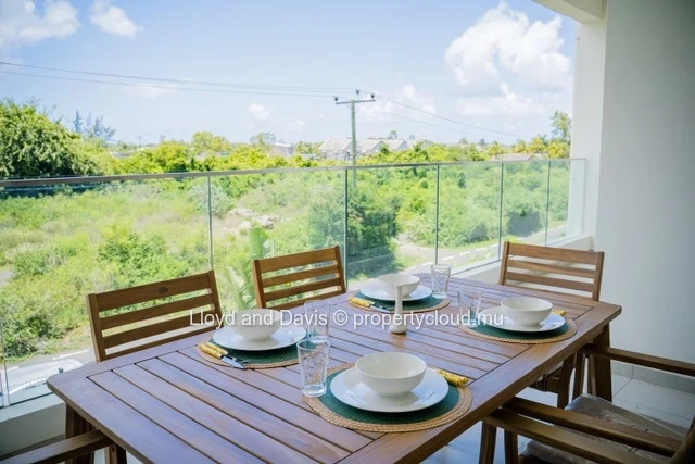 2-Bedroom En-Suite Apartment with Balcony