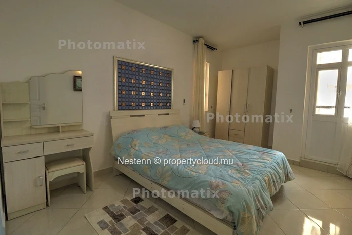 Spacious apartment for rent – Prime location in Quatre Bornes