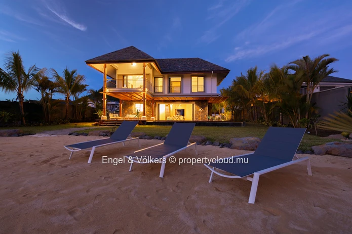 A Boater’s Dream – Luxury Living in a marina