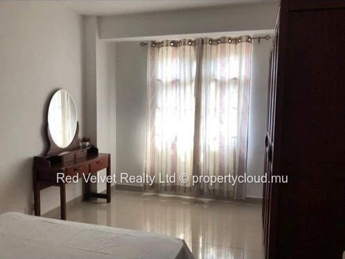 Appartement de 2 chambres à louer à Beau Bassin | Meublé | Accès par ascenseur