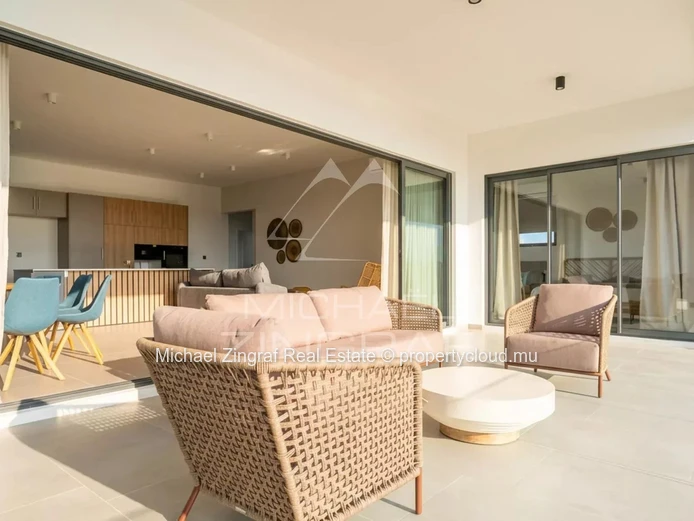 Penthouse d’Exception avec Rooftop & Piscine Privée | Pereybère