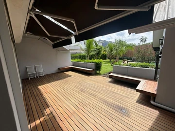 7 Bedroom House