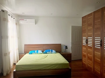 Appartement de 4 Chambres