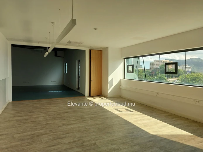 Bureaux modernes à louer à Ebene Cybercity