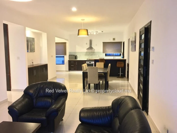 Appartement entièrement meublé à vendre à Sodnac, Quatre Bornes