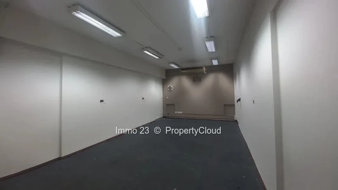 Building - 4425m2 - Port Louis - Ref. BA76441LO