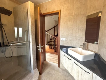Maison de 4 Chambres