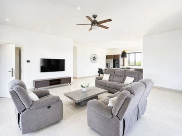 3 Bedroom Villa