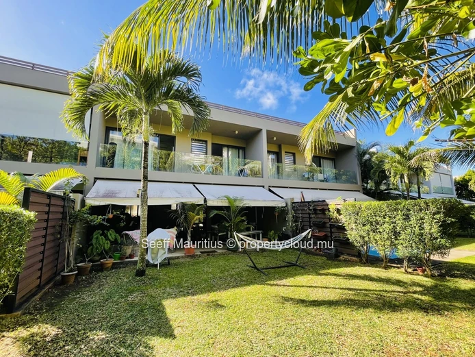 Modern Townhouse with Rooftop @Azuri