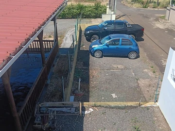 4 Bedroom Building