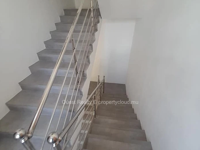 Fully furnished 3-bedroom apartment | 12 minutes walk to the beach | quiet neighborhood | completed in 2023 