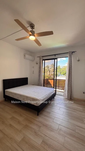Villa meublée 3 chambres avec piscine, vue mer & montagne à Tamarin