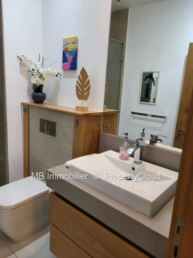 R+2 apartments for sale.