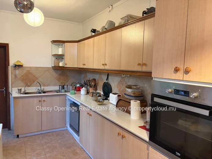 Villa 4 ch à Curepipe — jardin verdoyant, climatisée