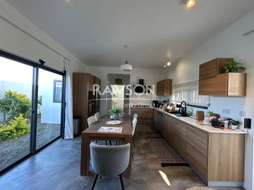 3 Bedroom Townhouse, Duplex