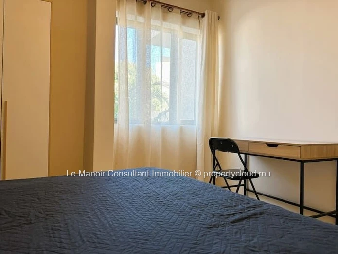 Modern 3-bedroom ground-floor apartment, fully equipped – Secure residence with swimming pool