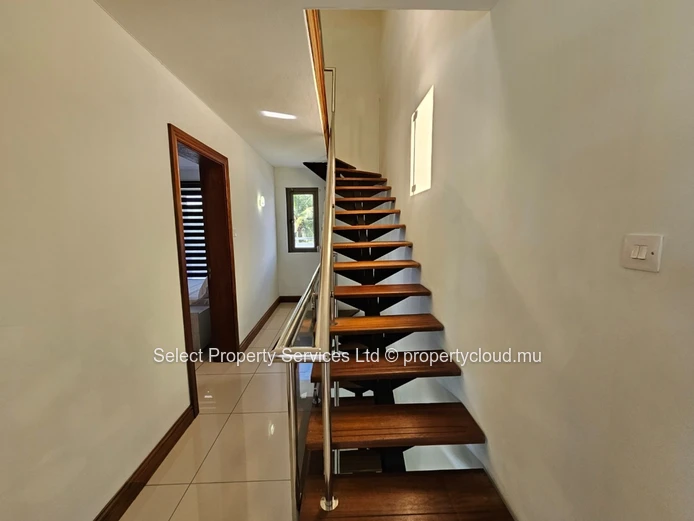 For rent immediately- 3 Bedroom Beachfront Duplexes for Sale, Pointe Aux Sables at Rs 60 000 per month