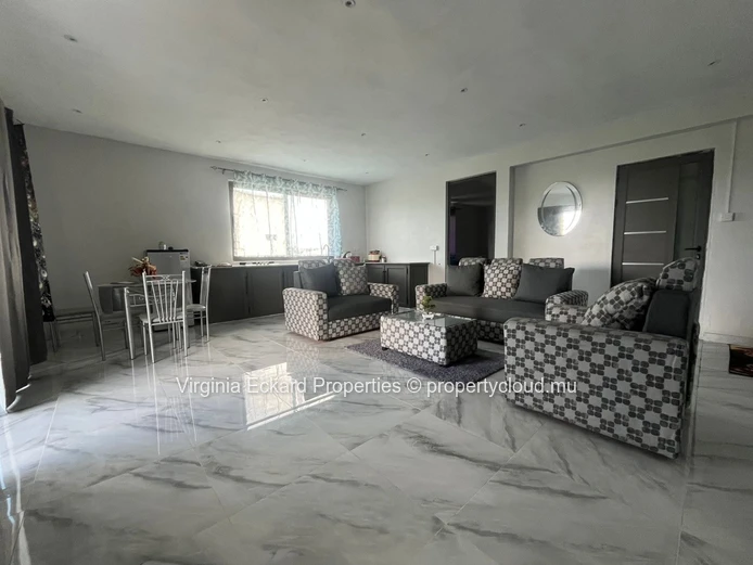 Appartement 3 ch 150 m² avec piscine à Pointe-aux-Piments
