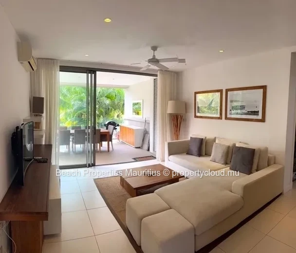 Stunning Waterfront Apartment at La Balise Marina, Black River