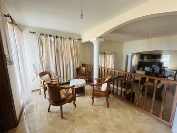 Maison de 5 Chambres