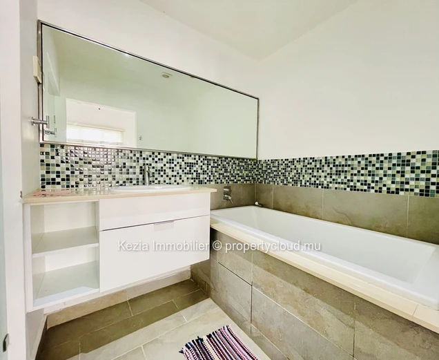 Appartement Moderne En Face De La Plage
