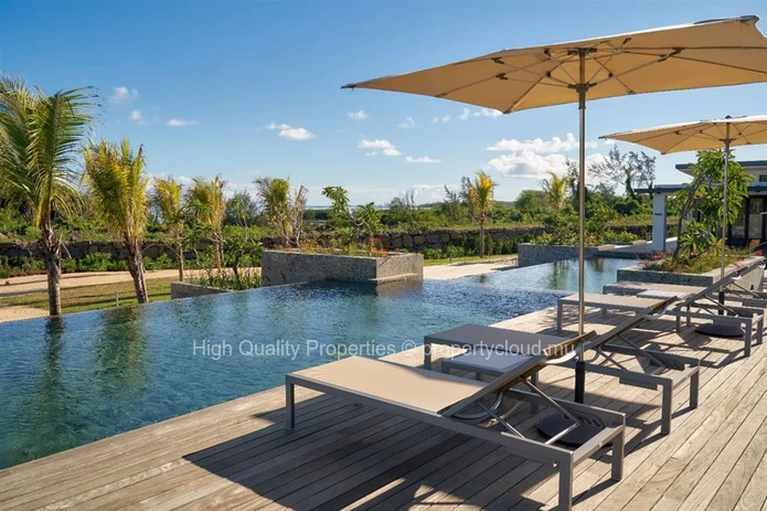 Appartement de 3 chambres à vendre à St Antoine, Grand Gaube, avec piscine dans un complexe résidentiel