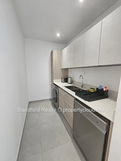 Penthouse à Louer – 3 Chambres Ensuite, Pereybere, Nord