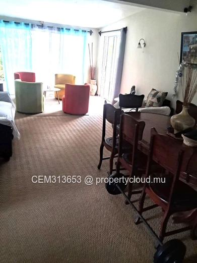 5 Bedrooms House for Sale – Curepipe