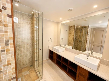 3 Bedroom Townhouse, Duplex