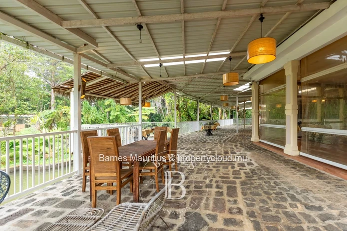 MARE LONGUE - Charmants chalets en bois nichés au cœur de la nature - 4220m²