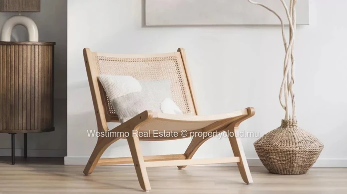 Upstairs apartment in Piton – Comfortable terrace and optimized layout