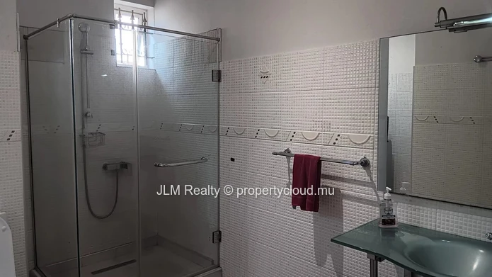 For rent | 3-Bedroom Apartment with Swimming Pool in Flic en Flac, Mauritius