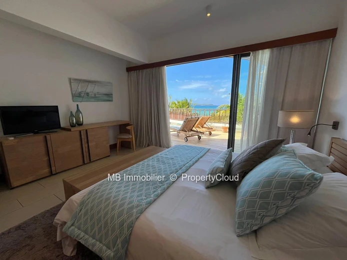 Penthouse with sea view for rent in Cap Malheureux