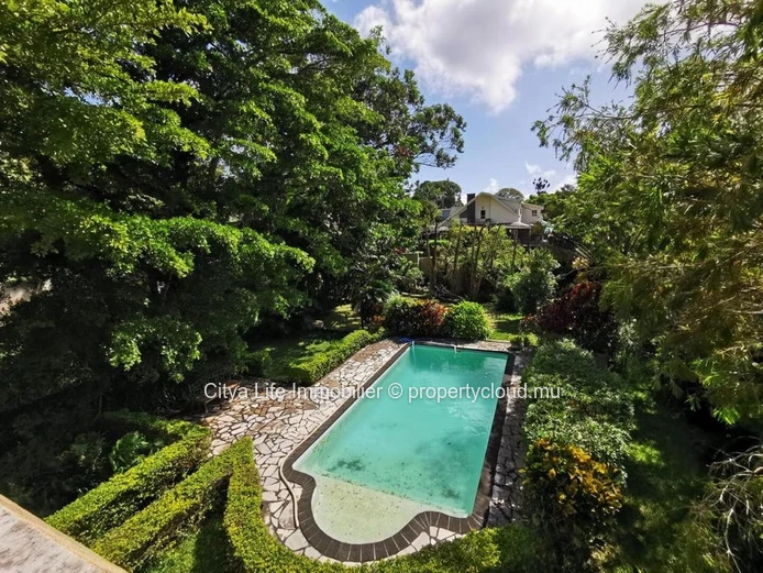 Luxurious Furnished House with Private Pool in Floréal - 560m² Living Area - Rs 120,000 rent