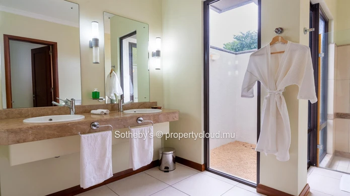 Villa Fairway Garden - Tamarina