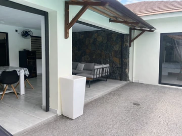 Maison de 4 Chambres