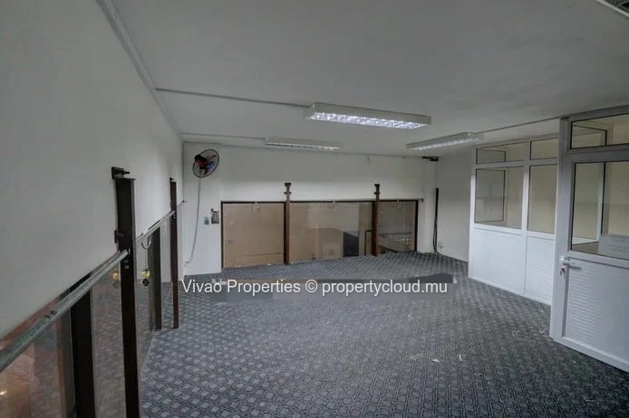 "Prime Commercial Space on ground floor for Rent in Quatre Bornes on main road - 70m² - Great visibility - Ideal Loca...