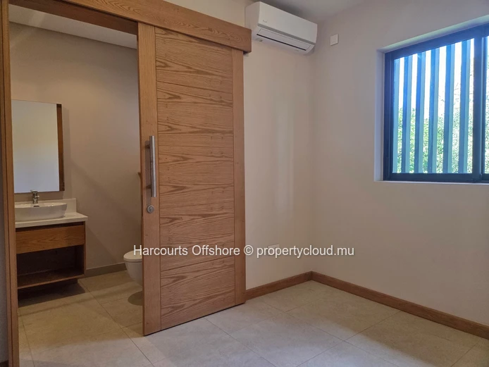 Exceptional 4-Bedroom Sea-View Apartment at O Petit Parc, Belle Vue, Mauritius