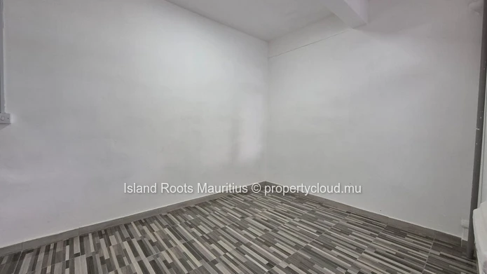 Building of 6 apartments for sale in Triolet