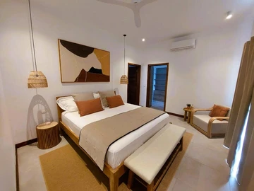 4 Bedroom Villa
