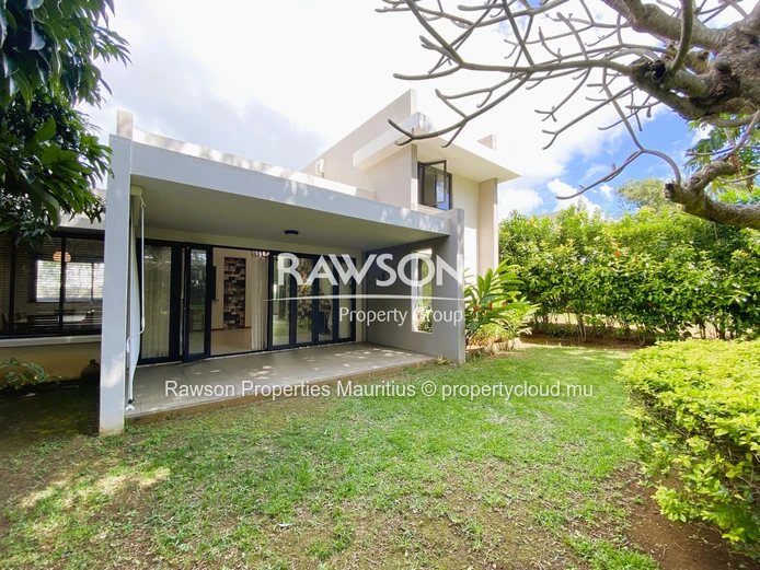 Modern Villa | 208 M² | Piton | 4 Bedrooms | Available 1St December 2026