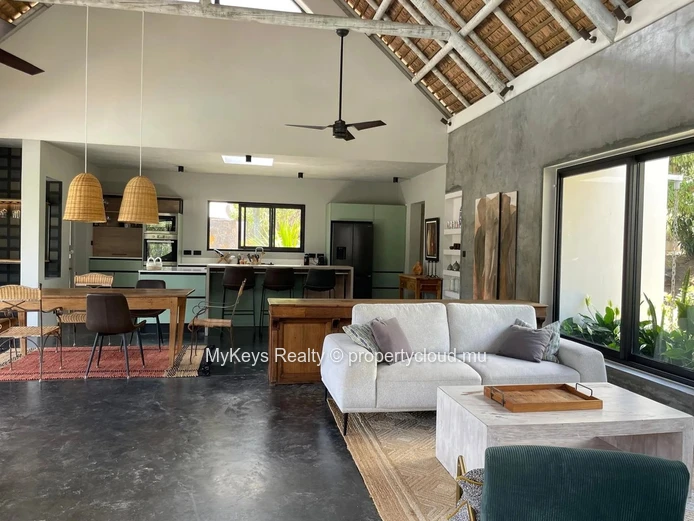 Luxury Villa - Black River - 4 Bedrooms