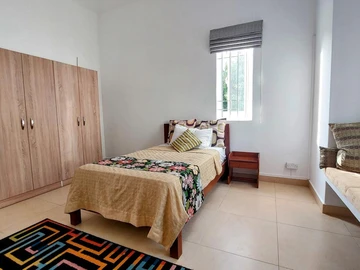 4 Bedroom Villa
