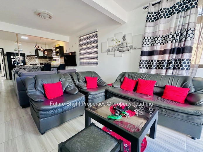 A Cosy Home Where Comfort Meets Convenience
