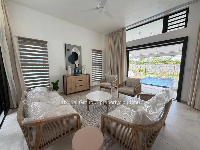 Contemporary Villa For Rent  – Private Pool & Tranquil Setting