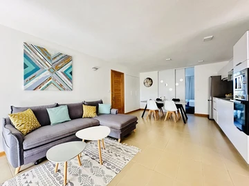 2 Bedroom Apartment
